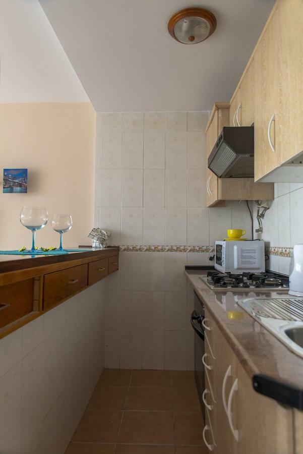 Apartament Playa Honda 阿罗纳 外观 照片